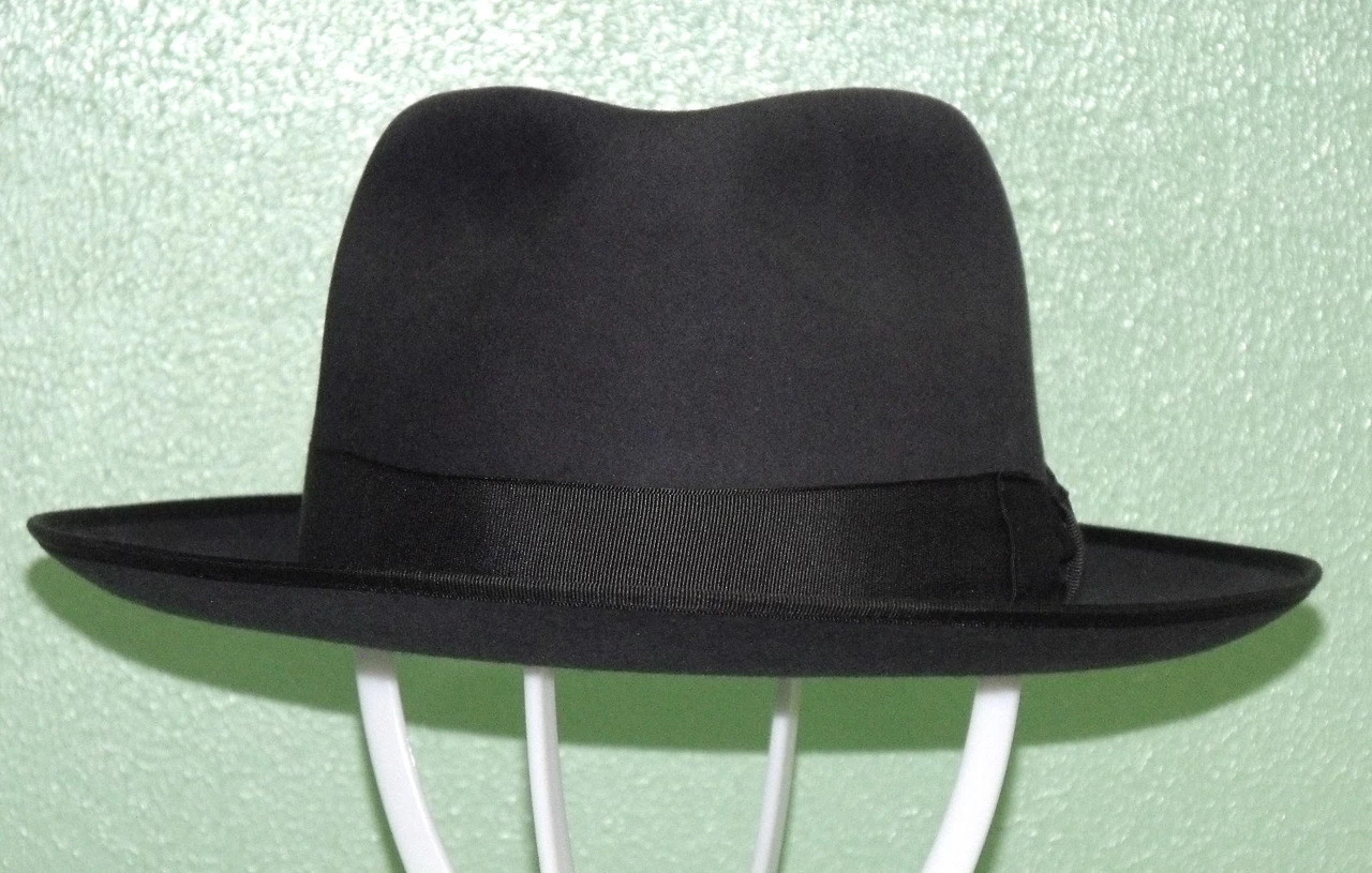 Akubra Stylemaster Imperial Fur Fedora Hat 2 Akubra Stylemaster Imperial Fur Fedora Hat - Image 2